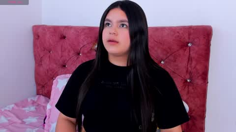 Snapshot of skyhotgirl chatting on 15, 7, 2026 Sky online show from 15, 7, 2026