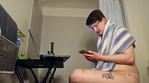 Snapshot of skyisacutie chatting on 1, 12, 2025 Skyisacutie online show from 1, 12, 2025