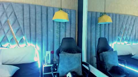 Snapshot of skylerbloom chatting on 2, 3, 2026 skylerbloom online show from 2, 3, 2026