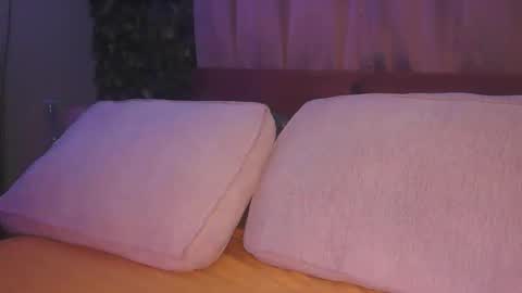 skyonetoo3 online show from 25, 9, 2025