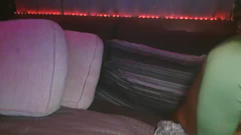 skyonetoo3 online show from 7, 10, 2025