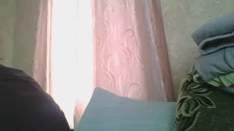 Snapshot of skyressie333 chatting on 27, 10, 2025 skyressie333 online show from 27, 10, 2025