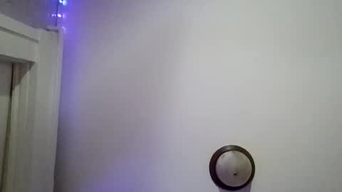 skysnicker online show from 19, 11, 2025