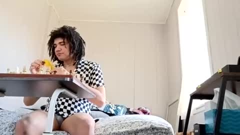 skysnicker online show from 24, 11, 2025