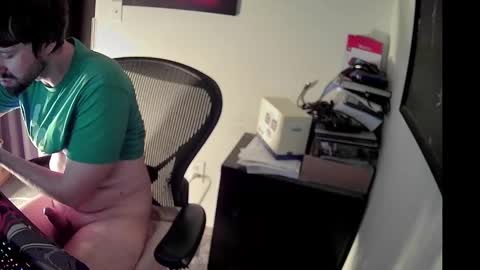 Snapshot of slave2pussy chatting on 3, 1, 2025 slave2pussy online show from 3, 1, 2025