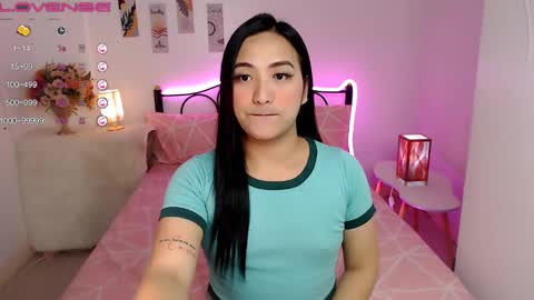 Queen Cyrine online show from 23, 12, 2024