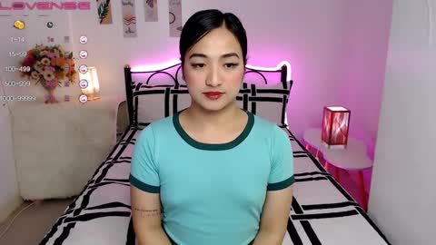 Queen Cyrine online show from 24, 12, 2024