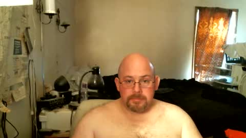 Snapshot of slavejim518 chatting on 4, 2, 2026 slavejim online show from 4, 2, 2026