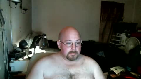 Snapshot of slavejim518 chatting on 16, 2, 2026 slavejim online show from 16, 2, 2026