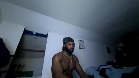 Snapshot of slaythereal3 chatting on 1, 12, 2025 slaythereal3 online show from 1, 12, 2025