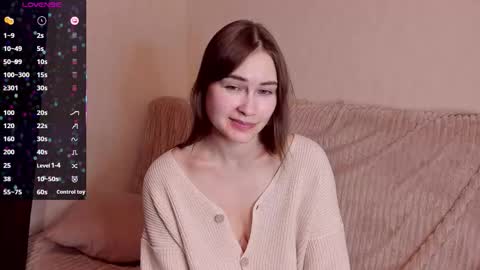 Snapshot of sleeeepy_af chatting on 13, 10, 2025 Alice online show from 13, 10, 2025