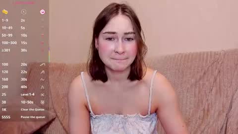 Snapshot of sleeeepy_af chatting on 29, 4, 2026 Alice online show from 29, 4, 2026