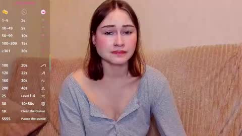 Snapshot of sleeeepy_af chatting on 29, 4, 2026 Alice online show from 29, 4, 2026