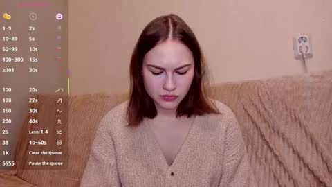 Snapshot of sleeeepy_af chatting on 31, 5, 2026 Alice online show from 31, 5, 2026