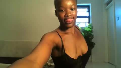 Snapshot of sleekchique254 chatting on 11, 1, 2026 sleekchique254 online show from 11, 1, 2026