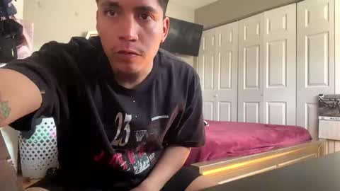 Snapshot of slickbadboy chatting on 23, 3, 2026 slickbadboy online show from 23, 3, 2026