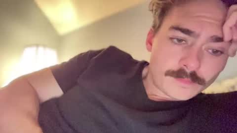 Snapshot of slickmass chatting on 24, 12, 2024 SlickMass online show from 24, 12, 2024