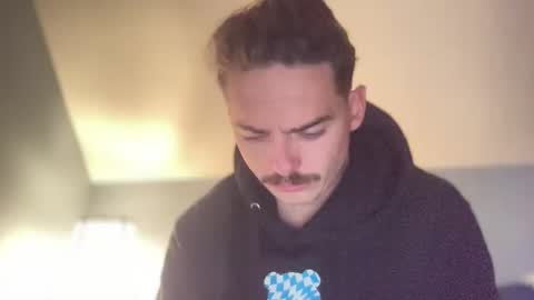 Snapshot of slickmass chatting on 2, 1, 2025 SlickMass online show from 2, 1, 2025