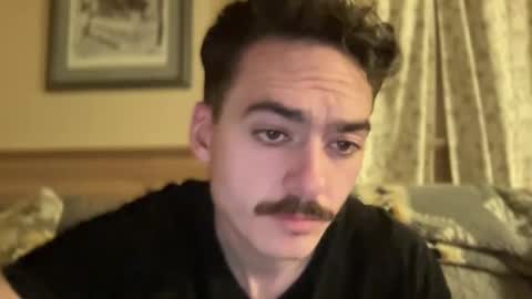 Snapshot of slickmass chatting on 12, 3, 2025 SlickMass online show from 12, 3, 2025