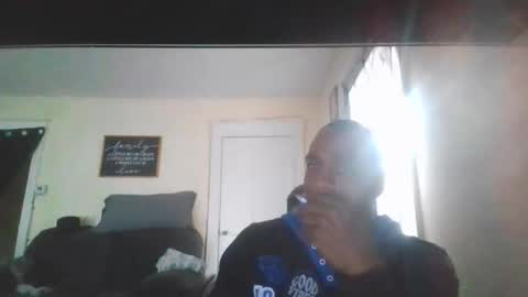 Snapshot of slim484035 chatting on 12, 10, 2025 Slim8975 online show from 12, 10, 2025