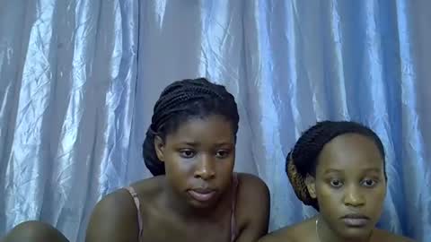 Snapshot of slim_alicia chatting on 15, 10, 2025 Alicia online show from 15, 10, 2025