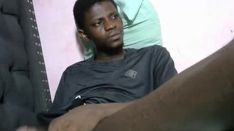 Snapshot of slim_long01 chatting on 25, 12, 2024 slim long01 online show from 25, 12, 2024