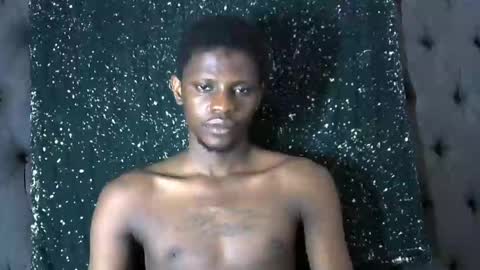 Snapshot of slim_long01 chatting on 7, 1, 2025 slim long01 online show from 7, 1, 2025