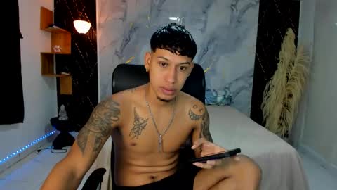 Snapshot of slim_master12 chatting on 19, 4, 2026 slim_master12 online show from 19, 4, 2026