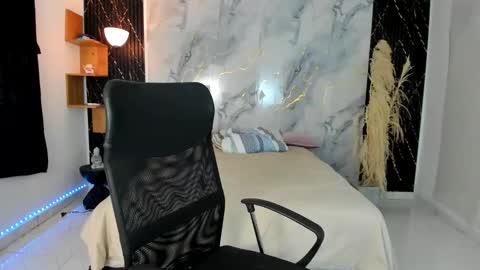 Snapshot of slim_master12 chatting on 21, 4, 2026 slim_master12 online show from 21, 4, 2026