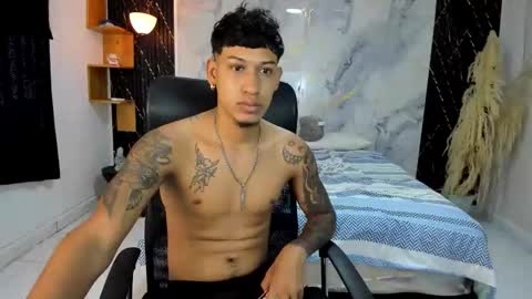 Snapshot of slim_master12 chatting on 25, 4, 2026 slim_master12 online show from 25, 4, 2026