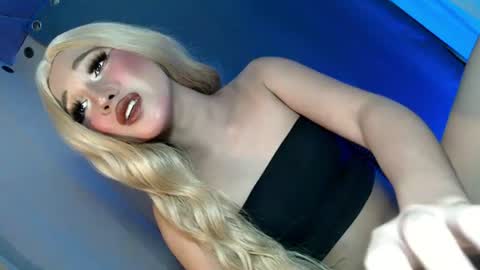 Snapshot of slim_nathalia chatting on 2, 7, 2026 slim_nathalia online show from 2, 7, 2026