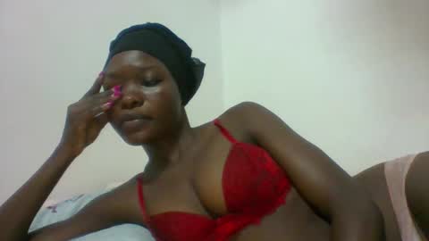 Snapshot of slimdiva chatting on 13, 1, 2026 slimdiva online show from 13, 1, 2026