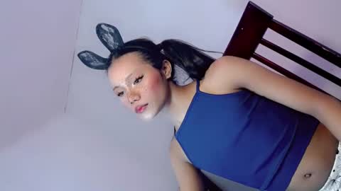 Snapshot of slimnaughty_angela chatting on 28, 6, 2026 angela online show from 28, 6, 2026