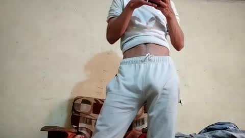 Snapshot of slimshaddyxx chatting on 20, 1, 2025 Prince online show from 20, 1, 2025