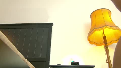 Lara online show from 11, 5, 2026