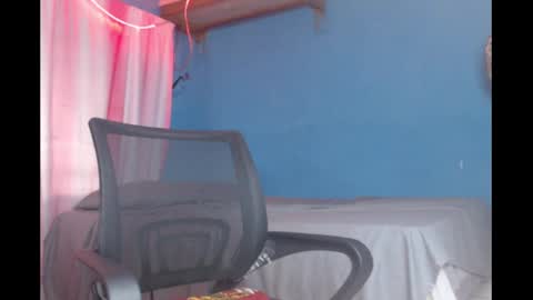 slimzyx online show from 28, 2, 2025