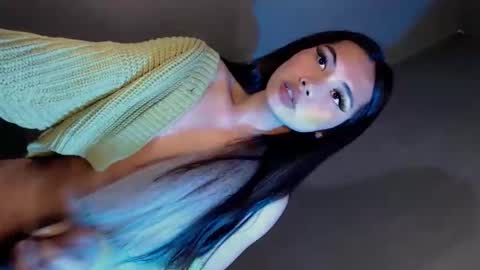 slut4attention online show from 2, 4, 2026