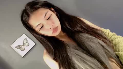 slut4attention online show from 12, 5, 2026