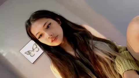 slut4attention online show from 22, 5, 2026