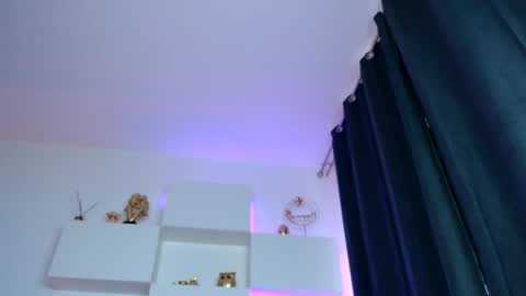 Snapshot of slut_tattoogirl chatting on 17, 4, 2026 Ariana online show from 17, 4, 2026