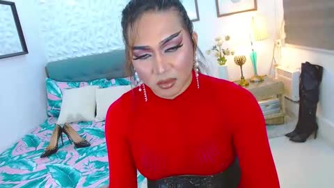 Snapshot of sluthotcummer69x chatting on 11, 9, 2025 EMPRESS GODDESS KRISTINE online show from 11, 9, 2025