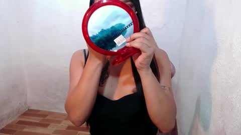 Snapshot of slutty_classyxx chatting on 25, 2, 2026 Lovie online show from 25, 2, 2026