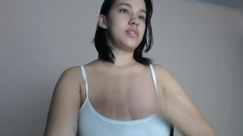 Snapshot of slutty_pervert chatting on 23, 4, 2026 Sofia online show from 23, 4, 2026