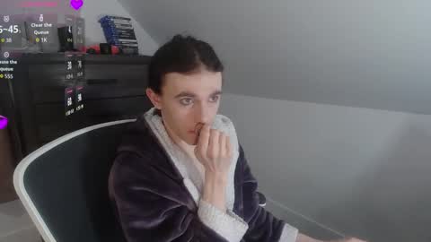 Natsu online show from 25, 2, 2026