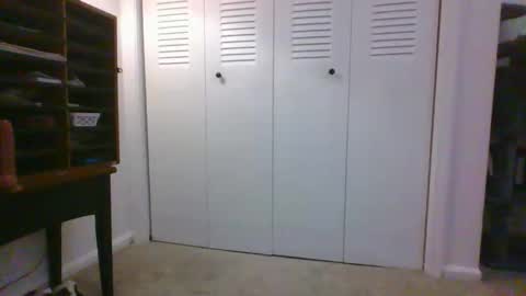 Snapshot of sluttymommie chatting on 27, 10, 2025 Alwaysthirsty online show from 27, 10, 2025