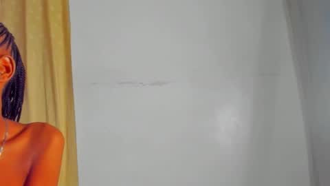 Snapshot of sluttysam_ chatting on 5, 3, 2026 Sexyslutt online show from 5, 3, 2026