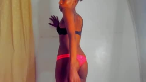 Snapshot of sluttysam_ chatting on 10, 3, 2026 Sexyslutt online show from 10, 3, 2026