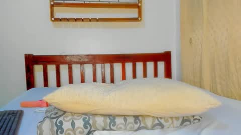 Snapshot of sluttysam_ chatting on 14, 3, 2026 Sexyslutt online show from 14, 3, 2026