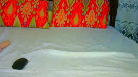 Sexyslutt online show from 1, 5, 2026