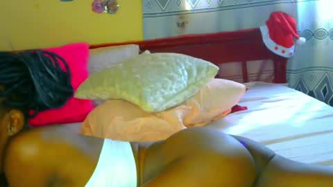 Sexyslutt online show from 11, 5, 2026